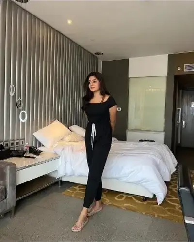 Call Girls Service in Karli